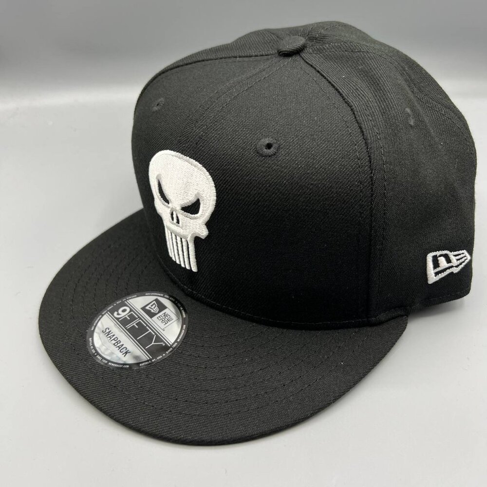 Marvel The Punisher Hat Men Black 9Fifty New Era Snap Back Cap New - Picture 2 of 7